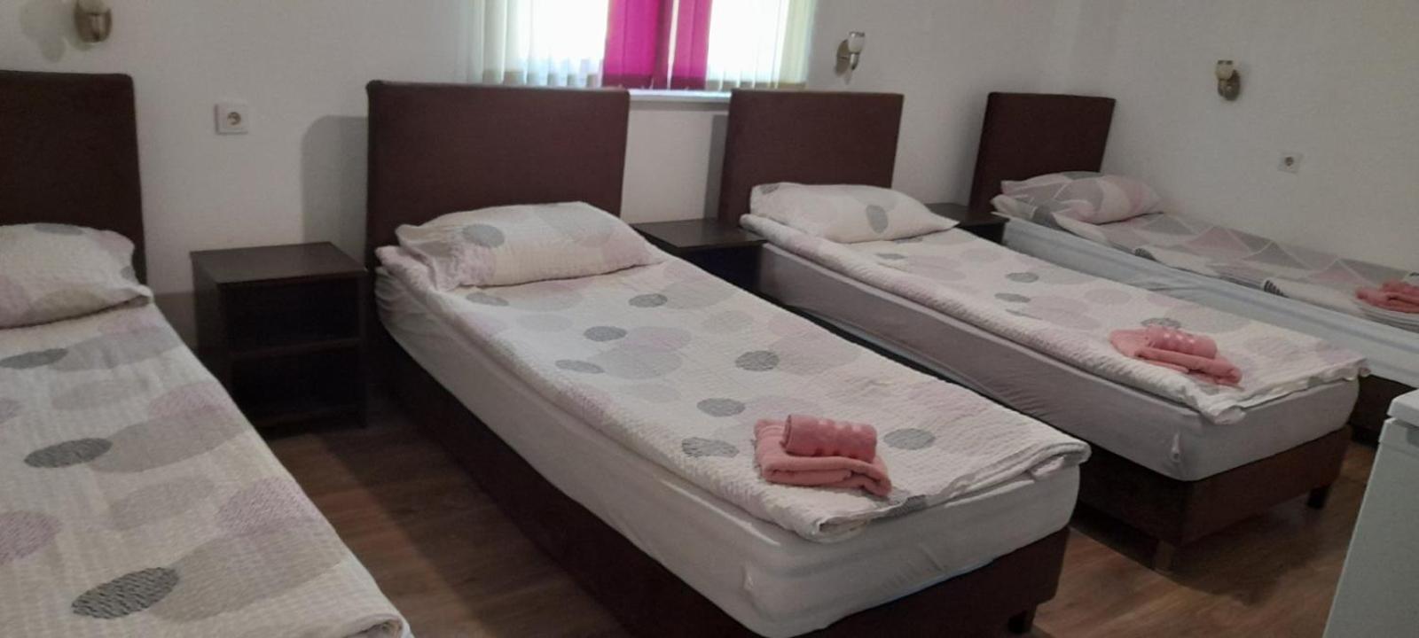 Pension Haus Baron 2 Friedrichsfeld Edingen-Neckarhausen Esterno foto