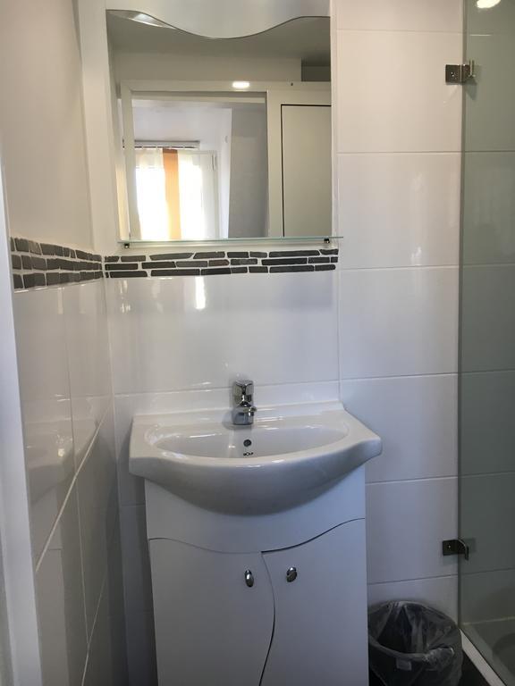 Pension Haus Baron 2 Friedrichsfeld Edingen-Neckarhausen Esterno foto