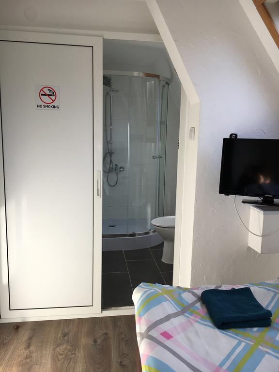Pension Haus Baron 2 Friedrichsfeld Edingen-Neckarhausen Esterno foto