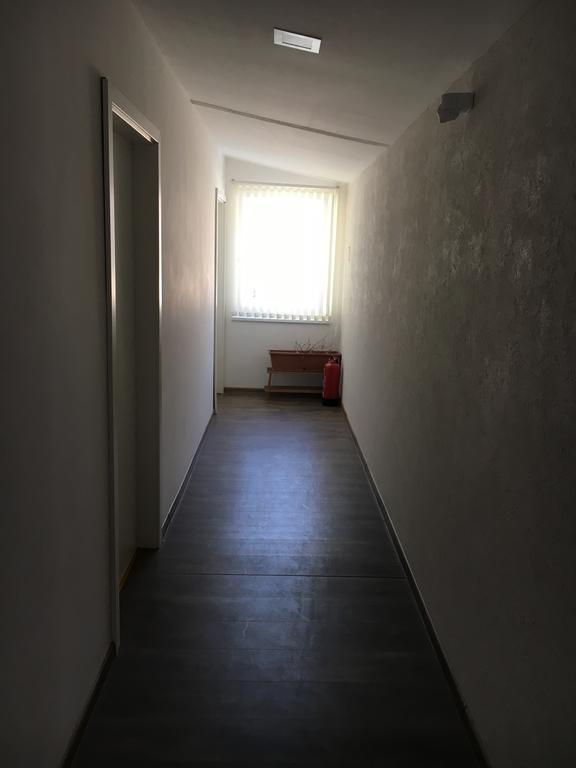 Pension Haus Baron 2 Friedrichsfeld Edingen-Neckarhausen Esterno foto