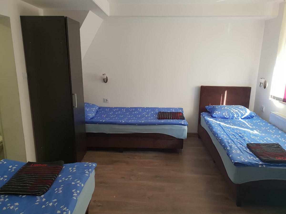 Pension Haus Baron 2 Friedrichsfeld Edingen-Neckarhausen Esterno foto